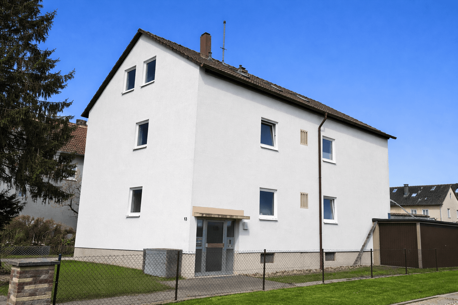 Predaj domu 273 m², pozemek 566 m², Karlsruhe, Bádensko-Wurttembersko Predaj domu 273 m², pozemek 566 m², Karlsruhe, Bádensko-Wurttembersko
