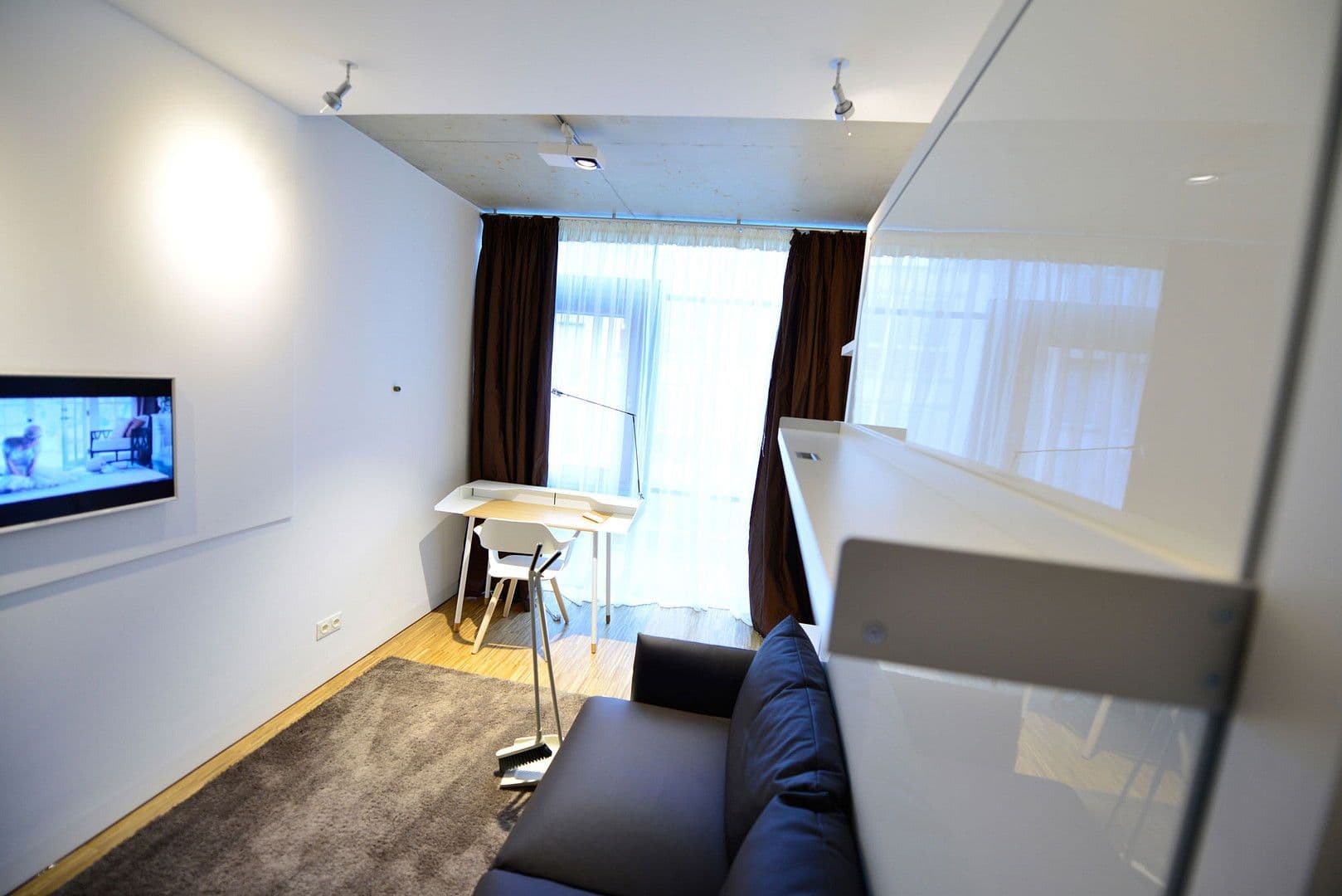 Prenájom bytu 1-izbový 36 m², Köln, Severné Porýnie - Westfálsko Prenájom bytu 1-izbový 36 m², Köln, Severné Porýnie - Westfálsko