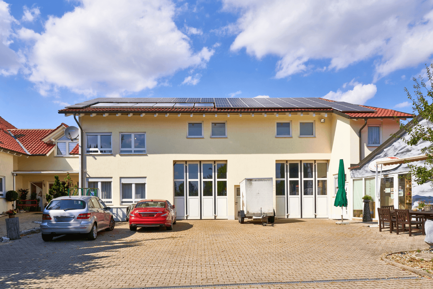 Predaj domu 271 m², pozemek 2.024 m², Lauingen (Donau), Bavorsko Predaj domu 271 m², pozemek 2.024 m², Lauingen (Donau), Bavorsko