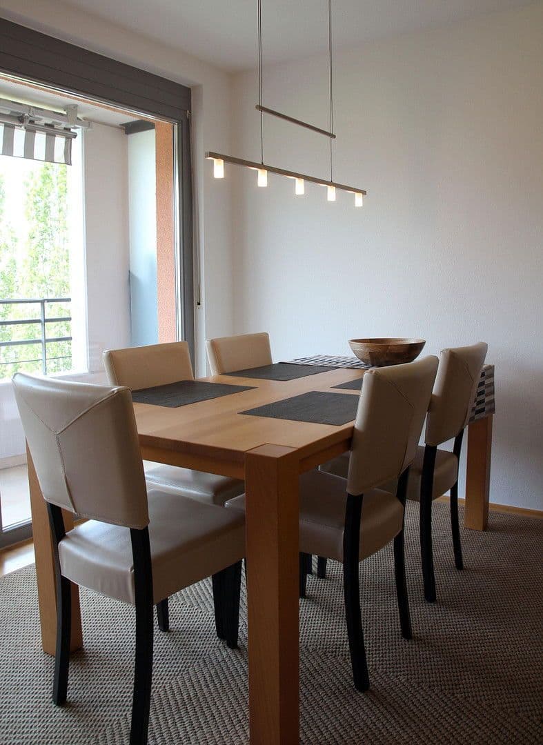 Prenájom bytu 3-izbový 76 m², München - Milbertshofen - Am Hart, Bavorsko Prenájom bytu 3-izbový 76 m², München - Milbertshofen - Am Hart, Bavorsko