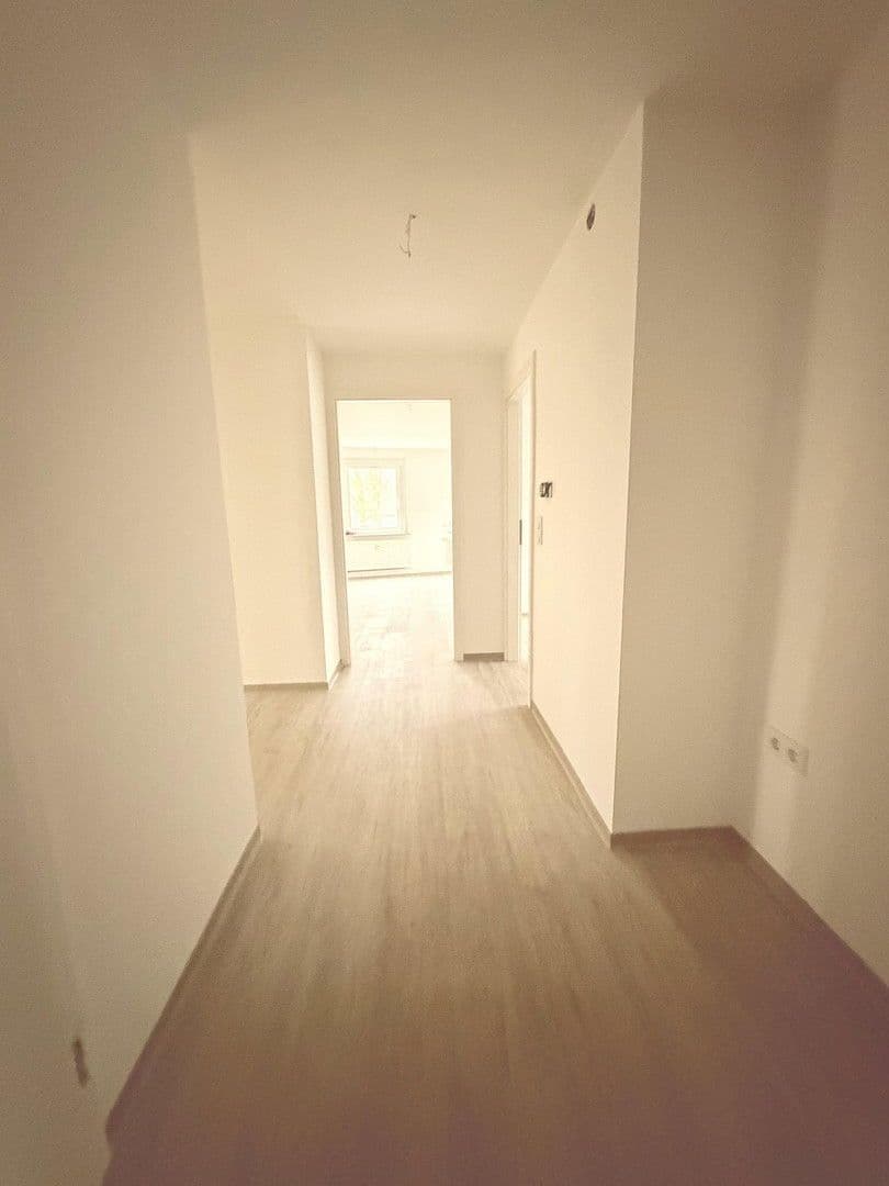 Prenájom bytu 4-izbový 155 m², Hintere Dorfstraße 27, Sulzbach am Main, Bavorsko Prenájom bytu 4-izbový 155 m², Hintere Dorfstraße 27, Sulzbach am Main, Bavorsko