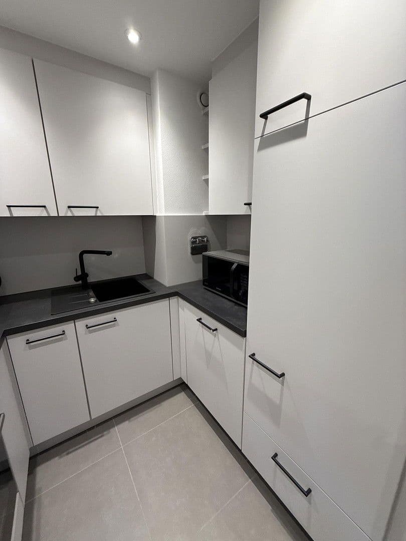 Prenájom bytu 1-izbový 39 m², Plieninger Straße 100, Stuttgart Möhringen, Bádensko-Wurttembersko Prenájom bytu 1-izbový 39 m², Plieninger Straße 100, Stuttgart Möhringen, Bádensko-Wurttembersko