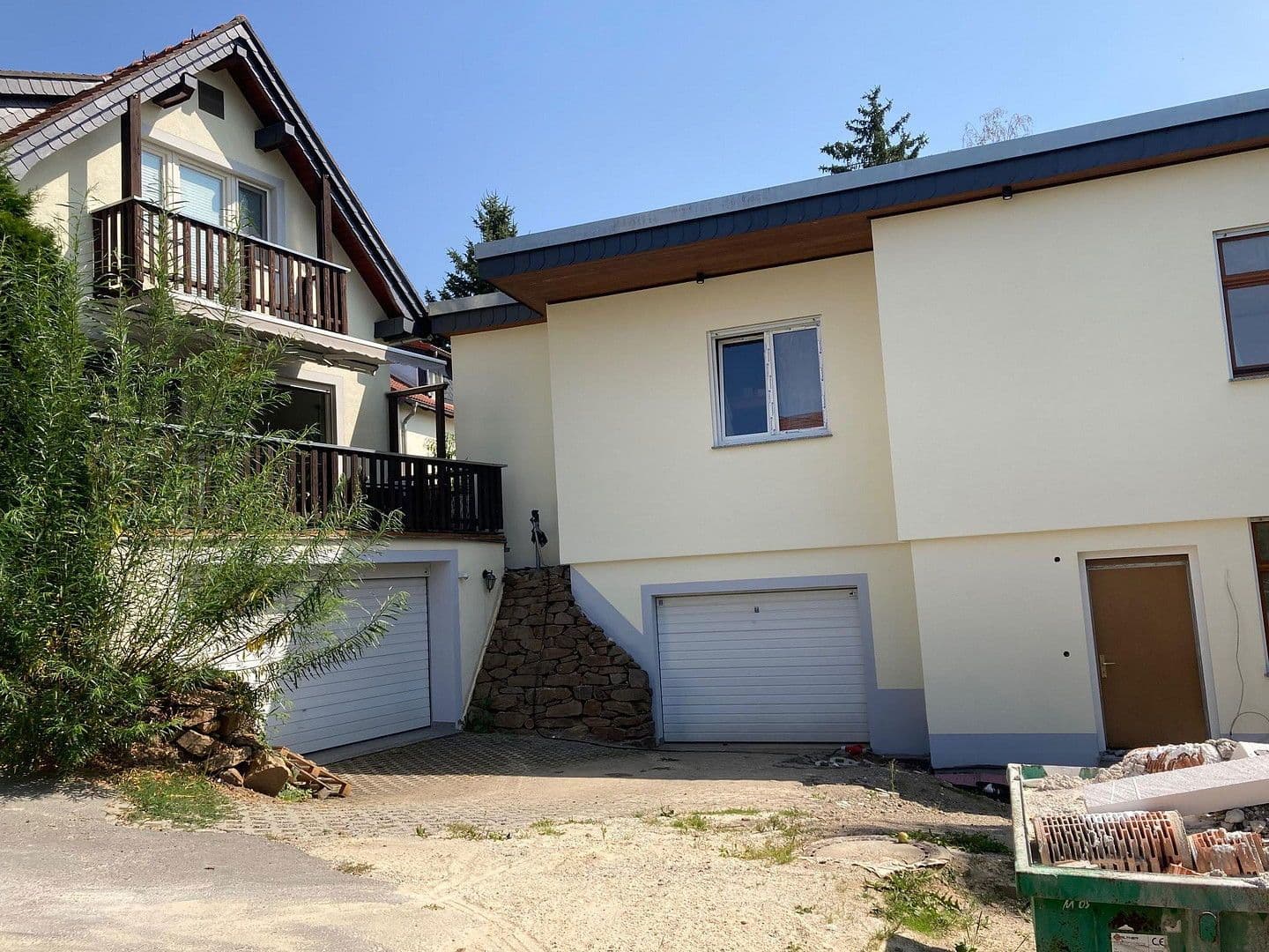 Prenájom domu 155 m², pozemek 250 m², Am Hang 33 B, Dorfhain, Sasko Prenájom domu 155 m², pozemek 250 m², Am Hang 33 B, Dorfhain, Sasko