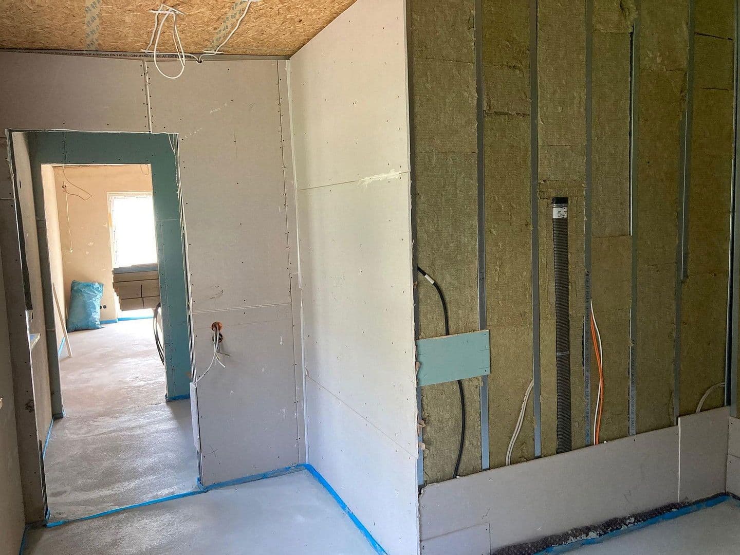 Prenájom domu 155 m², pozemek 250 m², Am Hang 33 B, Dorfhain, Sasko Prenájom domu 155 m², pozemek 250 m², Am Hang 33 B, Dorfhain, Sasko