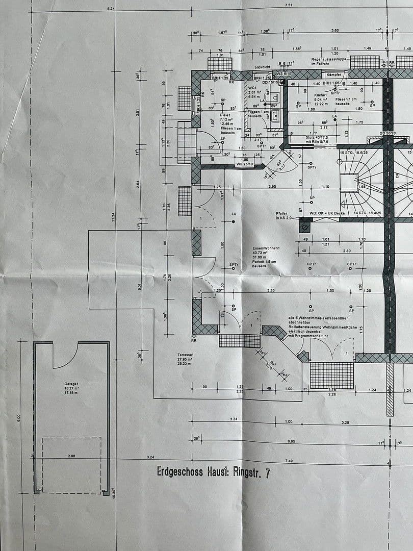 Predaj domu 165 m², pozemek 380 m², Ringstraße 7, Brunnthal, Bavorsko Predaj domu 165 m², pozemek 380 m², Ringstraße 7, Brunnthal, Bavorsko