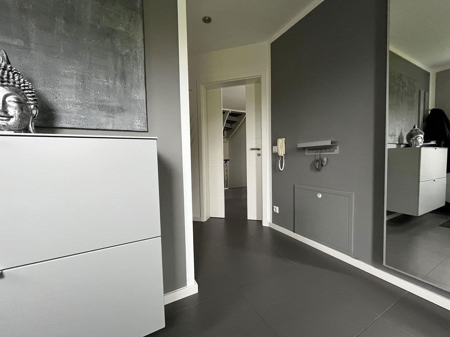 Predaj domu 165 m², pozemek 380 m², Ringstraße 7, Brunnthal, Bavorsko Predaj domu 165 m², pozemek 380 m², Ringstraße 7, Brunnthal, Bavorsko