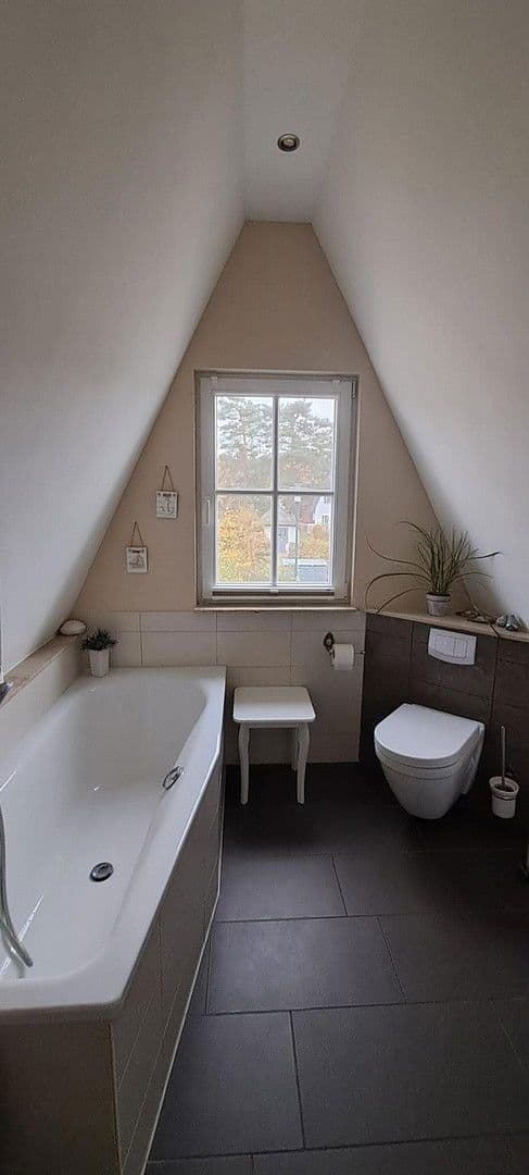 Predaj domu 107 m², pozemek 503 m², Am Dünenwald Am Dünenwald 7, Glowe, Meklenbursko-Predpomoransko Predaj domu 107 m², pozemek 503 m², Am Dünenwald Am Dünenwald 7, Glowe, Meklenbursko-Predpomoransko