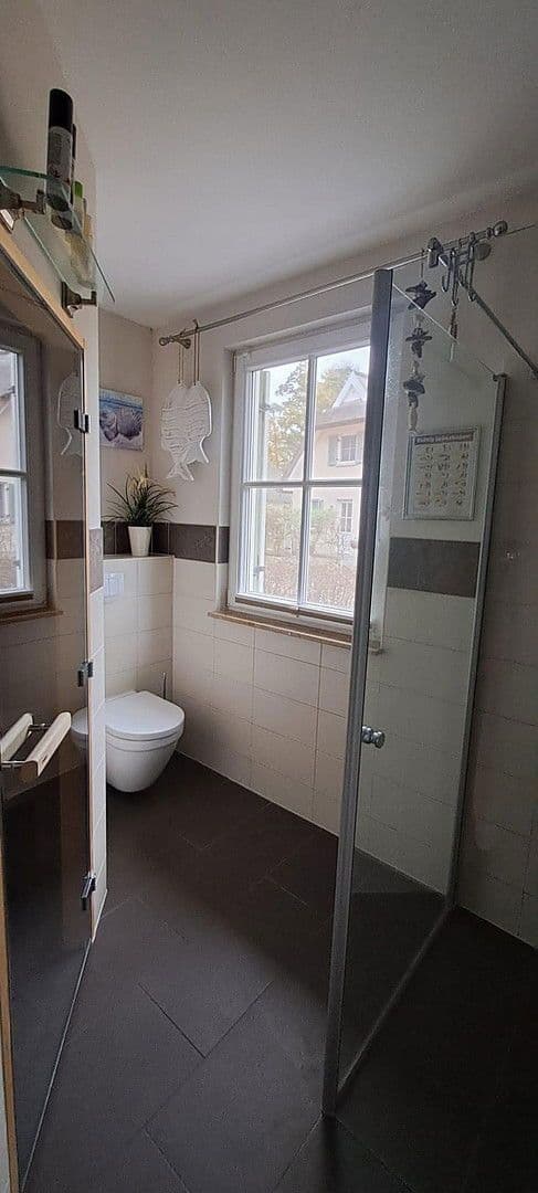 Predaj domu 107 m², pozemek 503 m², Am Dünenwald Am Dünenwald 7, Glowe, Meklenbursko-Predpomoransko Predaj domu 107 m², pozemek 503 m², Am Dünenwald Am Dünenwald 7, Glowe, Meklenbursko-Predpomoransko