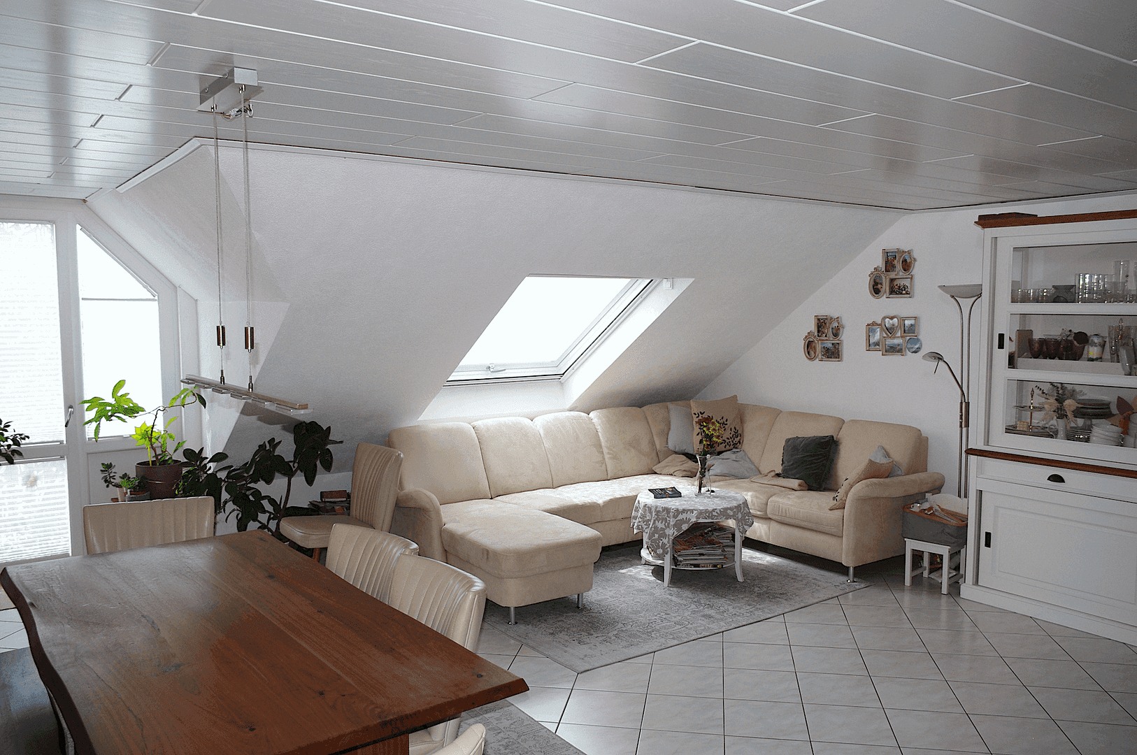 Predaj bytu 4-izbový 115 m², Bad Vilbel, Hesensko Predaj bytu 4-izbový 115 m², Bad Vilbel, Hesensko