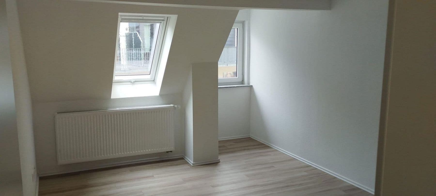 Predaj domu 306 m², pozemek 452 m², Bad Ditzenbach, Bádensko-Wurttembersko Predaj domu 306 m², pozemek 452 m², Bad Ditzenbach, Bádensko-Wurttembersko