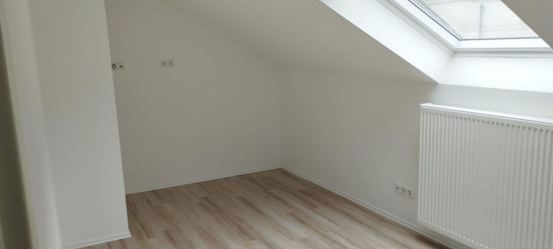 Predaj domu 306 m², pozemek 452 m², Bad Ditzenbach, Bádensko-Wurttembersko Predaj domu 306 m², pozemek 452 m², Bad Ditzenbach, Bádensko-Wurttembersko