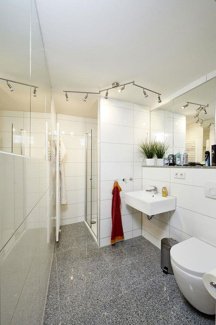 Predaj domu 306 m², pozemek 452 m², Bad Ditzenbach, Bádensko-Wurttembersko Predaj domu 306 m², pozemek 452 m², Bad Ditzenbach, Bádensko-Wurttembersko