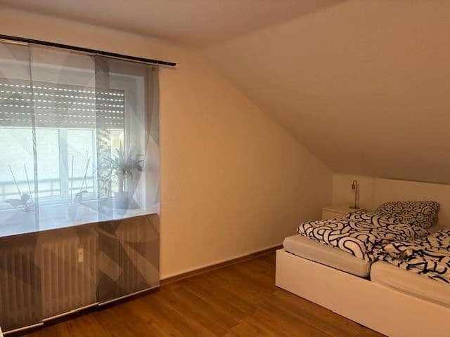 Prenájom bytu 3-izbový 82 m², Tulpenstr. 4, Schalksmühle, Severné Porýnie - Westfálsko Prenájom bytu 3-izbový 82 m², Tulpenstr. 4, Schalksmühle, Severné Porýnie - Westfálsko