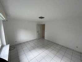 Prenájom bytu 2-izbový 55 m², Solingen, Severné Porýnie - Westfálsko Prenájom bytu 2-izbový 55 m², Solingen, Severné Porýnie - Westfálsko