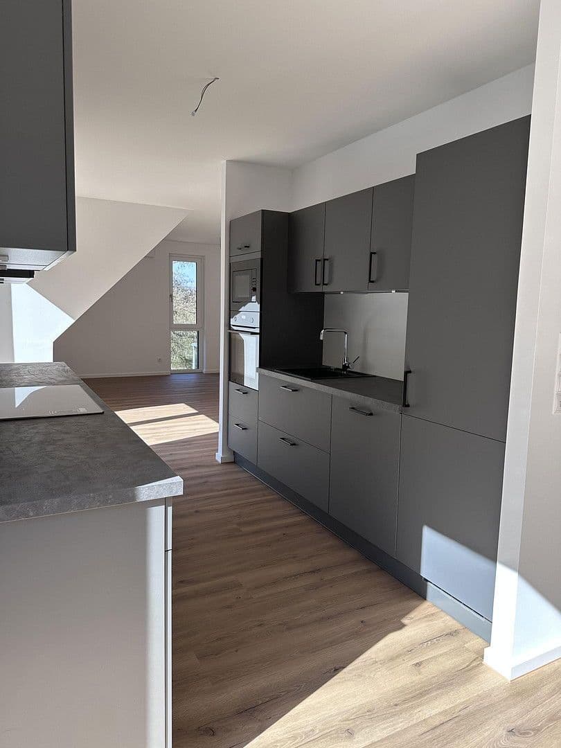 Prenájom bytu 3-izbový 98 m², Schlossstraße 63, Andernach, Porýnie-Falcko Prenájom bytu 3-izbový 98 m², Schlossstraße 63, Andernach, Porýnie-Falcko