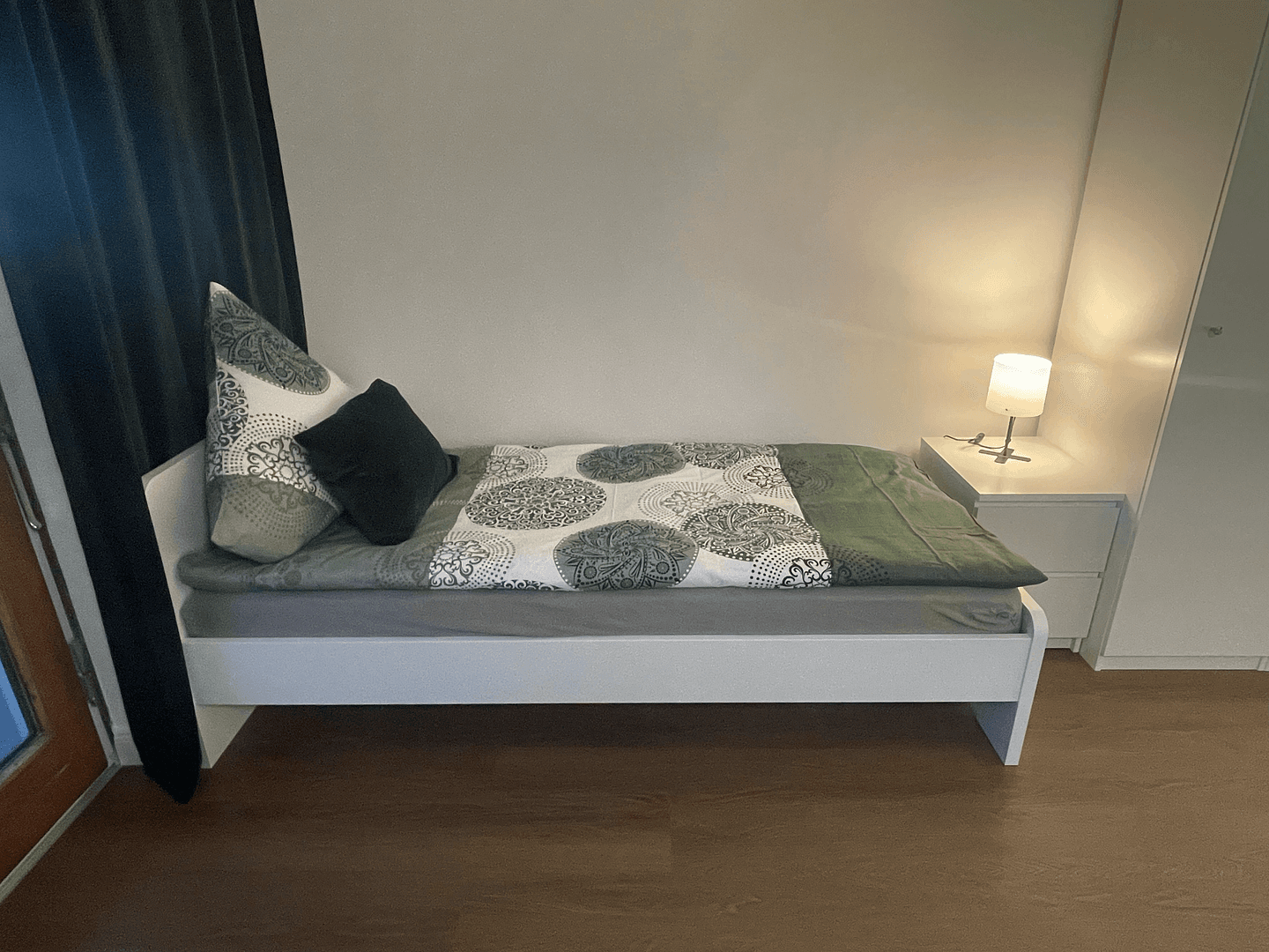 Prenájom bytu 5-izbový 120 m², Hamburg, Hamburg Prenájom bytu 5-izbový 120 m², Hamburg, Hamburg