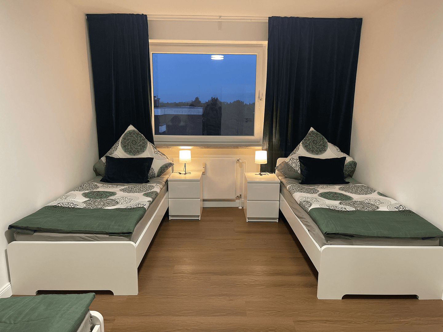 Prenájom bytu 5-izbový 120 m², Hamburg, Hamburg Prenájom bytu 5-izbový 120 m², Hamburg, Hamburg