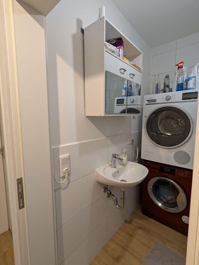 Predaj bytu 4-izbový 78 m², Köln, Severné Porýnie - Westfálsko Predaj bytu 4-izbový 78 m², Köln, Severné Porýnie - Westfálsko