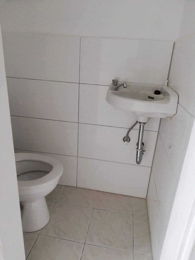 Predaj bytu 4-izbový 78 m², Köln, Severné Porýnie - Westfálsko Predaj bytu 4-izbový 78 m², Köln, Severné Porýnie - Westfálsko