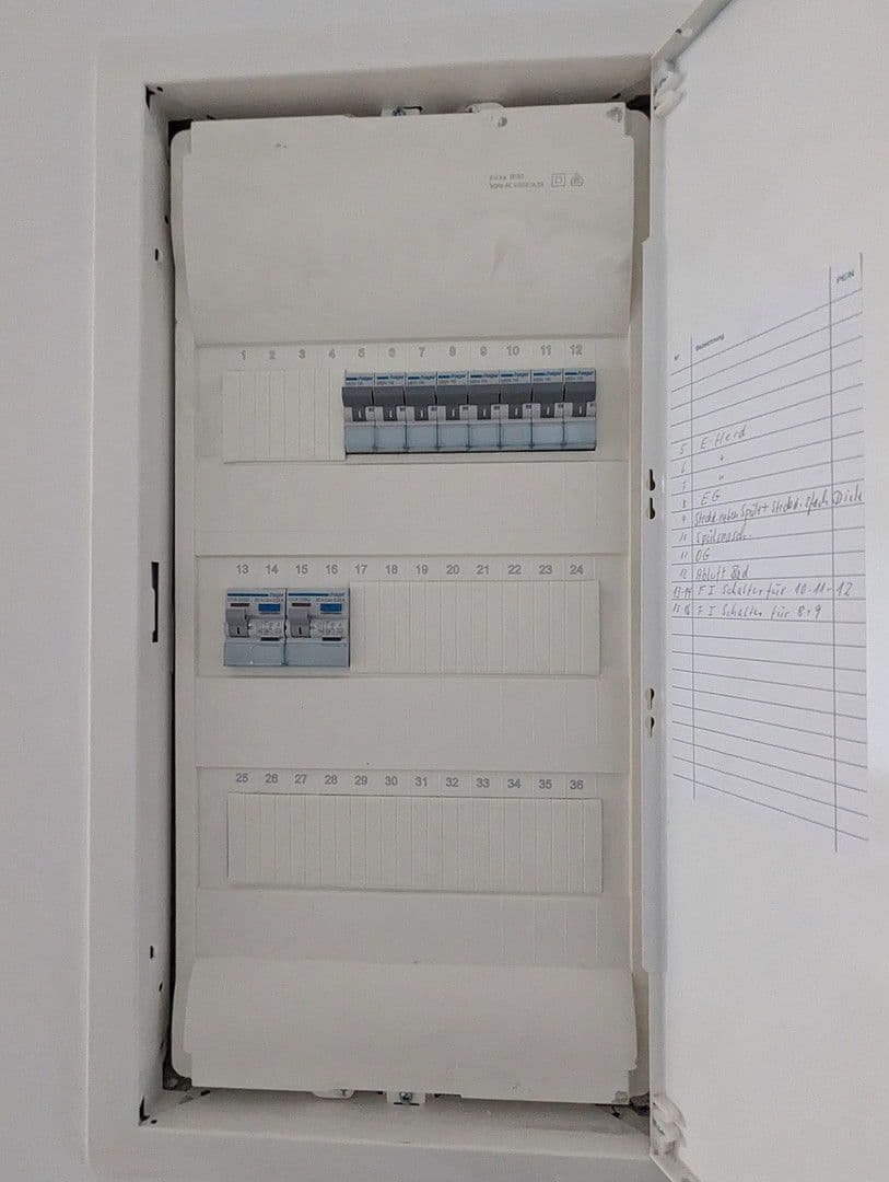 Predaj bytu 4-izbový 78 m², Köln, Severné Porýnie - Westfálsko Predaj bytu 4-izbový 78 m², Köln, Severné Porýnie - Westfálsko