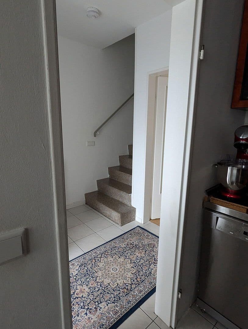 Predaj bytu 4-izbový 78 m², Köln, Severné Porýnie - Westfálsko Predaj bytu 4-izbový 78 m², Köln, Severné Porýnie - Westfálsko