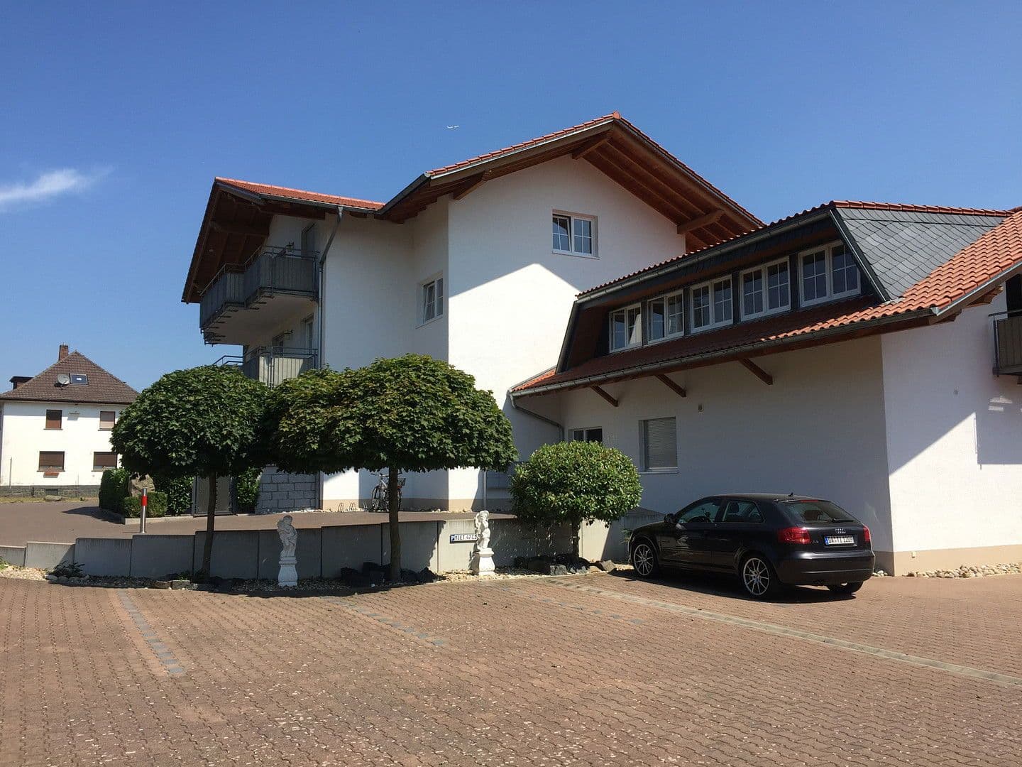 Prenájom bytu 2-izbový 85 m², Bahnhofstraße 47, Groß-Bieberau, Hesensko Prenájom bytu 2-izbový 85 m², Bahnhofstraße 47, Groß-Bieberau, Hesensko