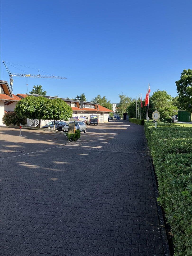 Prenájom bytu 2-izbový 85 m², Bahnhofstraße 47, Groß-Bieberau, Hesensko Prenájom bytu 2-izbový 85 m², Bahnhofstraße 47, Groß-Bieberau, Hesensko