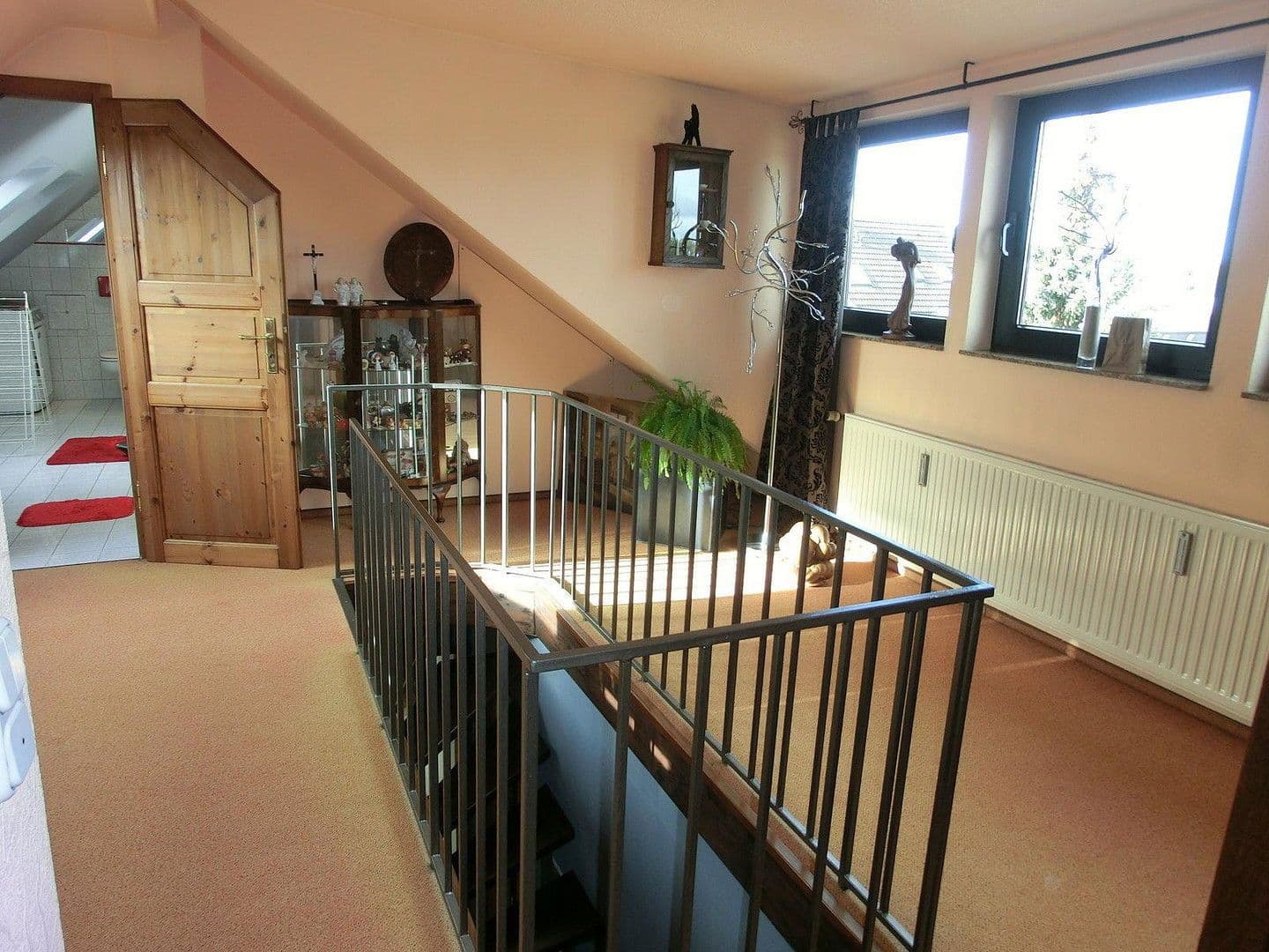 Prenájom bytu 4-izbový 131 m², Kunibertusplatz 7, Erftstadt, Severné Porýnie - Westfálsko Prenájom bytu 4-izbový 131 m², Kunibertusplatz 7, Erftstadt, Severné Porýnie - Westfálsko