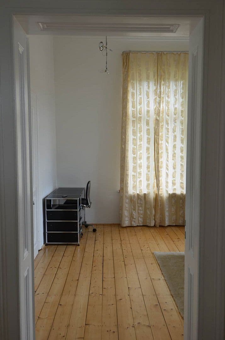 Prenájom bytu 3-izbový 100 m², Bad Honnef, Severné Porýnie - Westfálsko Prenájom bytu 3-izbový 100 m², Bad Honnef, Severné Porýnie - Westfálsko