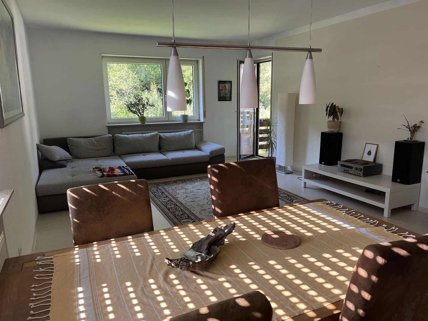 Prenájom bytu 4-izbový 95 m², Elmstein, Porýnie-Falcko Prenájom bytu 4-izbový 95 m², Elmstein, Porýnie-Falcko