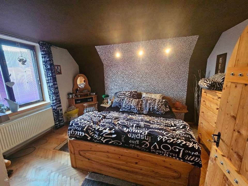 Prenájom bytu 4-izbový 92 m², Radniční, Oloví, Karlovarský kraj Prenájom bytu 4-izbový 92 m², Radniční, Oloví, Karlovarský kraj