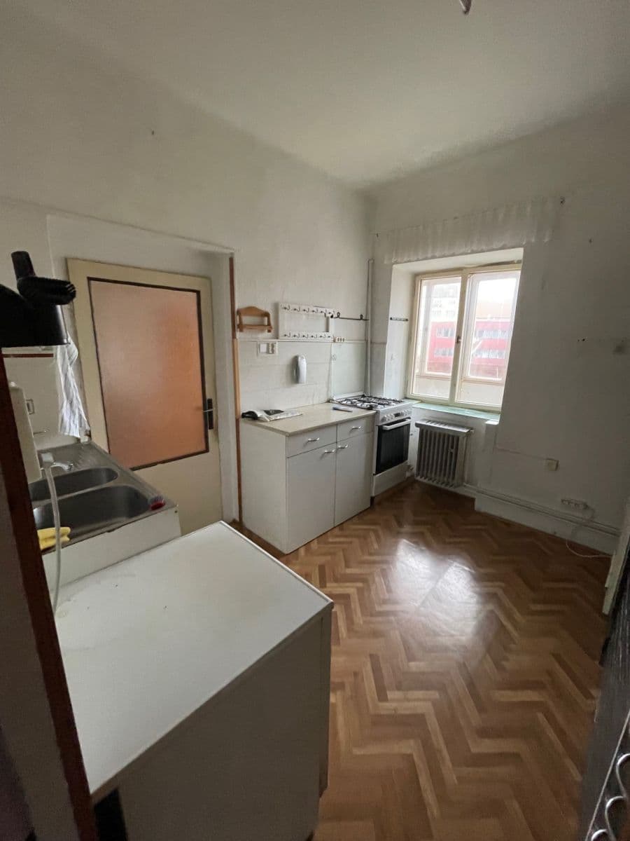 Predaj domu 320 m², pozemek 306 m², Resslova, Plzeň, Plzeňský kraj Predaj domu 320 m², pozemek 306 m², Resslova, Plzeň, Plzeňský kraj