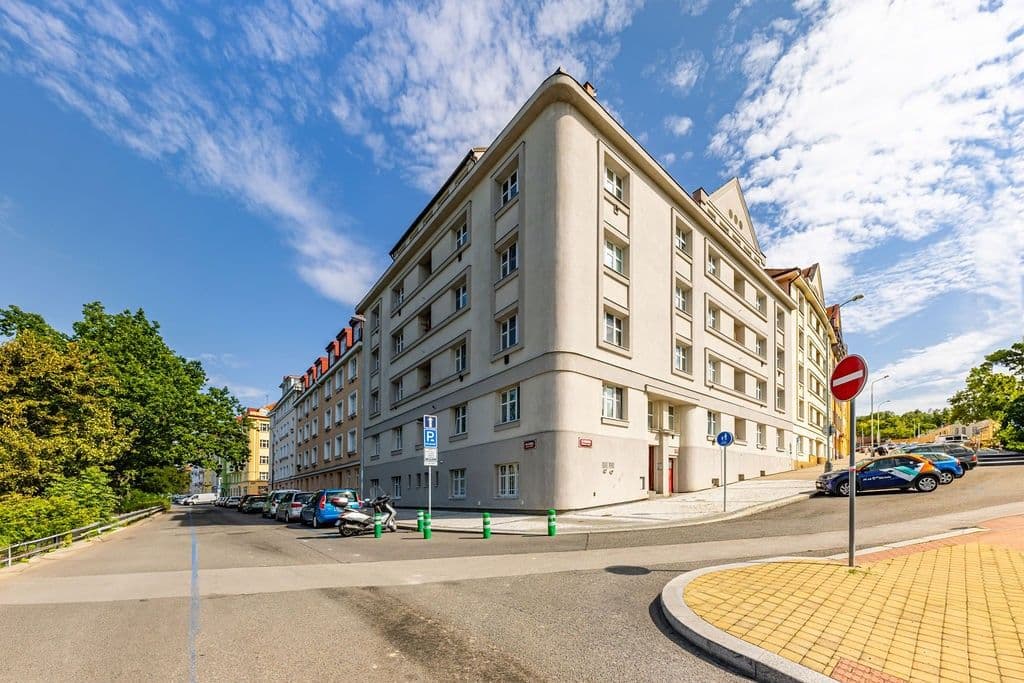 Predaj bytu 2-izbový 53 m², Na Malovance, Praha, Praha Predaj bytu 2-izbový 53 m², Na Malovance, Praha, Praha