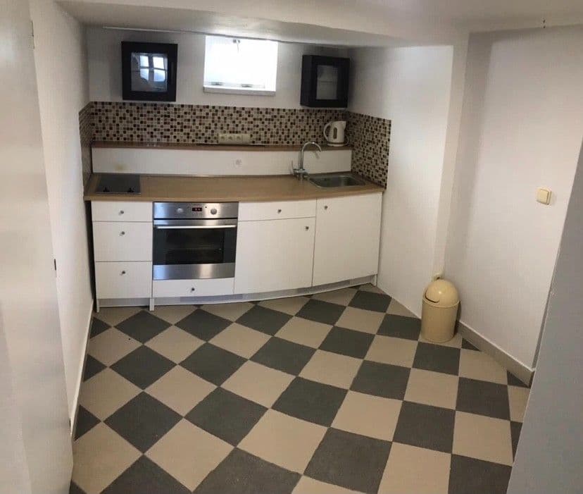 Prenájom bytu 2-izbový 51 m², Presslova, Ústí nad Labem, Ústecký kraj Prenájom bytu 2-izbový 51 m², Presslova, Ústí nad Labem, Ústecký kraj