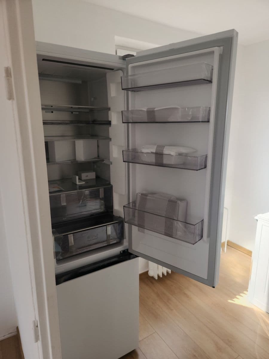 Prenájom bytu 3-izbový 88 m², Plamínkové, Praha, Praha Prenájom bytu 3-izbový 88 m², Plamínkové, Praha, Praha