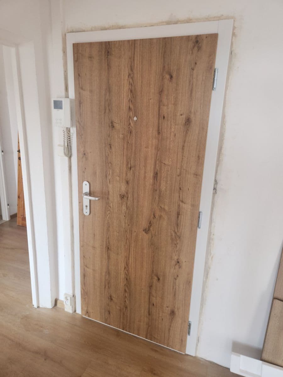 Prenájom bytu 3-izbový 88 m², Plamínkové, Praha, Praha Prenájom bytu 3-izbový 88 m², Plamínkové, Praha, Praha