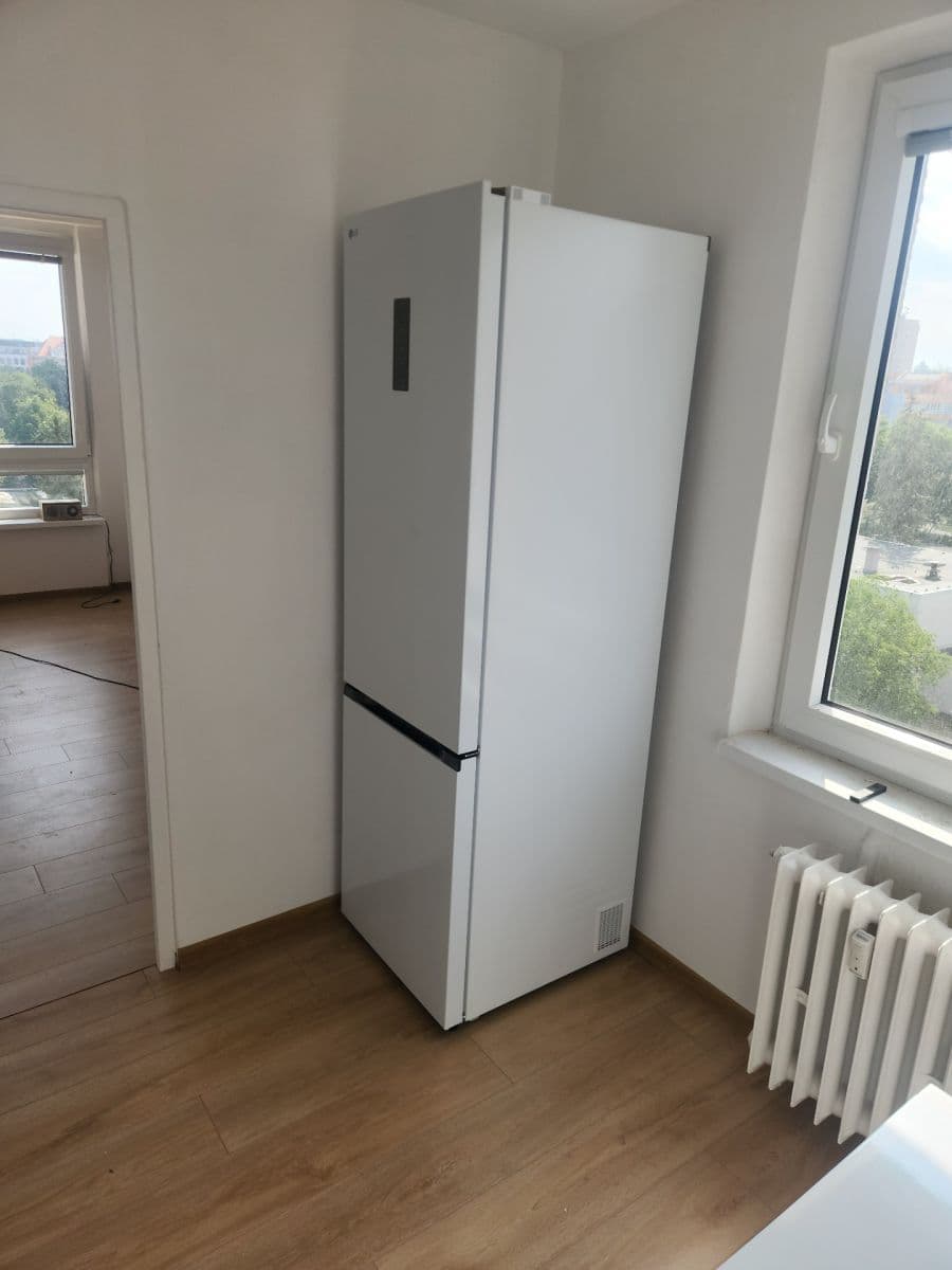 Prenájom bytu 3-izbový 88 m², Plamínkové, Praha, Praha Prenájom bytu 3-izbový 88 m², Plamínkové, Praha, Praha