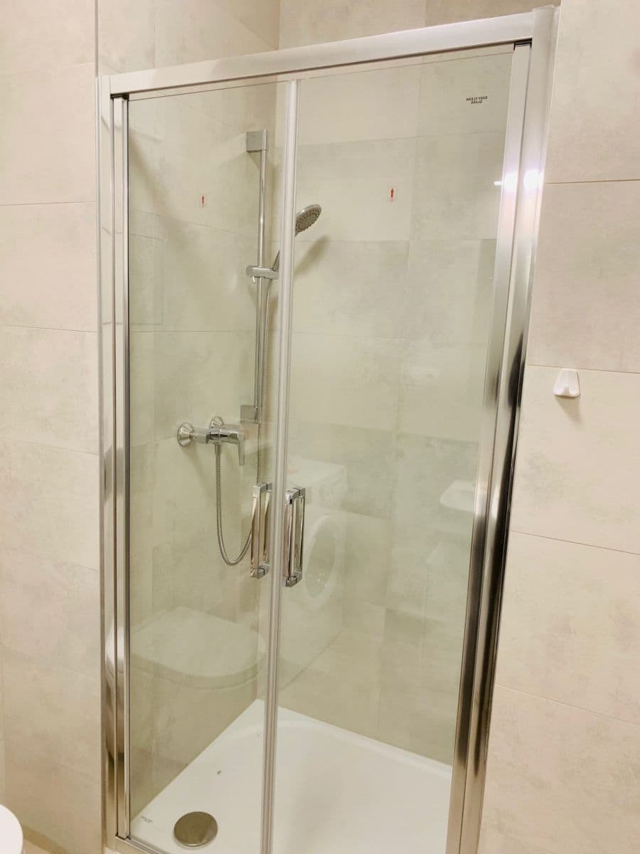 Prenájom bytu 1-izbový 35 m², Jurkovičova, Praha, Praha Prenájom bytu 1-izbový 35 m², Jurkovičova, Praha, Praha