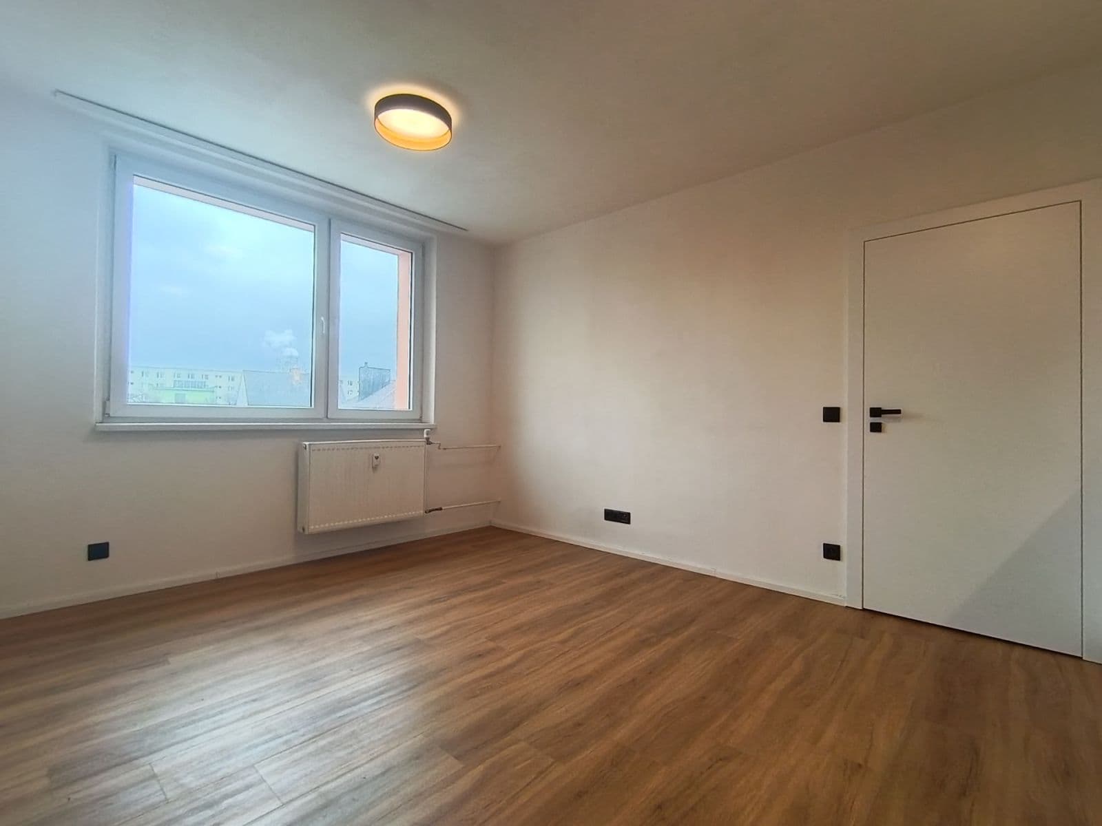 Prenájom bytu 2-izbový 34 m², Dvořišťská, Praha, Praha Prenájom bytu 2-izbový 34 m², Dvořišťská, Praha, Praha