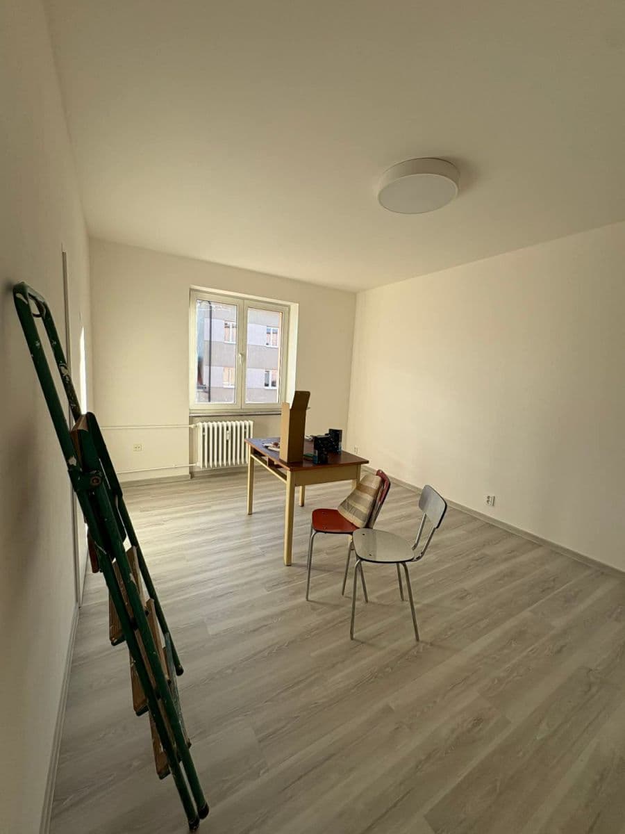 Prenájom bytu 2-izbový 48 m², Zd. Petříka, Kladno, Středočeský kraj Prenájom bytu 2-izbový 48 m², Zd. Petříka, Kladno, Středočeský kraj