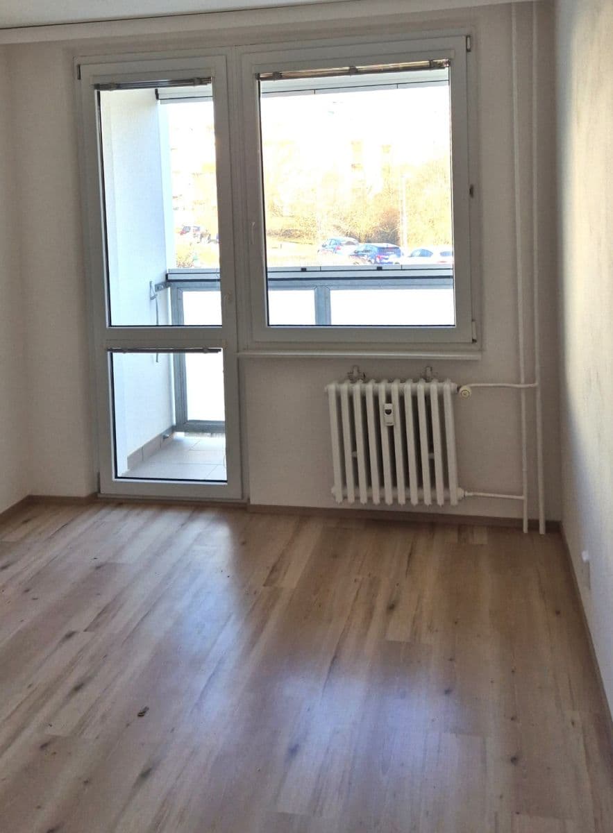 Prenájom bytu 3-izbový 72 m², K Lesu, Praha, Praha Prenájom bytu 3-izbový 72 m², K Lesu, Praha, Praha