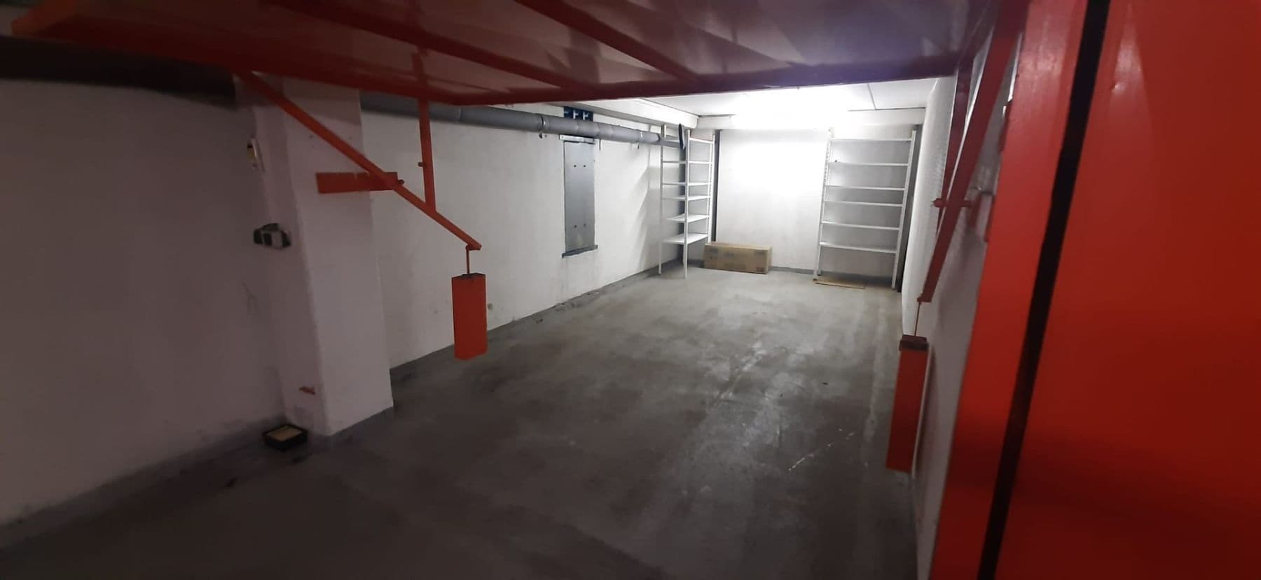 Prenájom garáže 18 m², Cílkova, Praha, Praha Prenájom garáže 18 m², Cílkova, Praha, Praha