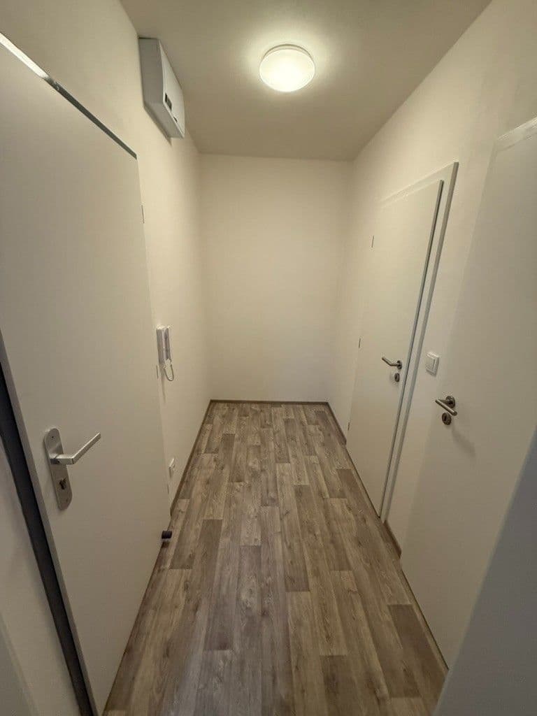 Prenájom bytu 1-izbový 37 m², Vestecká, Nehvizdy, Středočeský kraj Prenájom bytu 1-izbový 37 m², Vestecká, Nehvizdy, Středočeský kraj