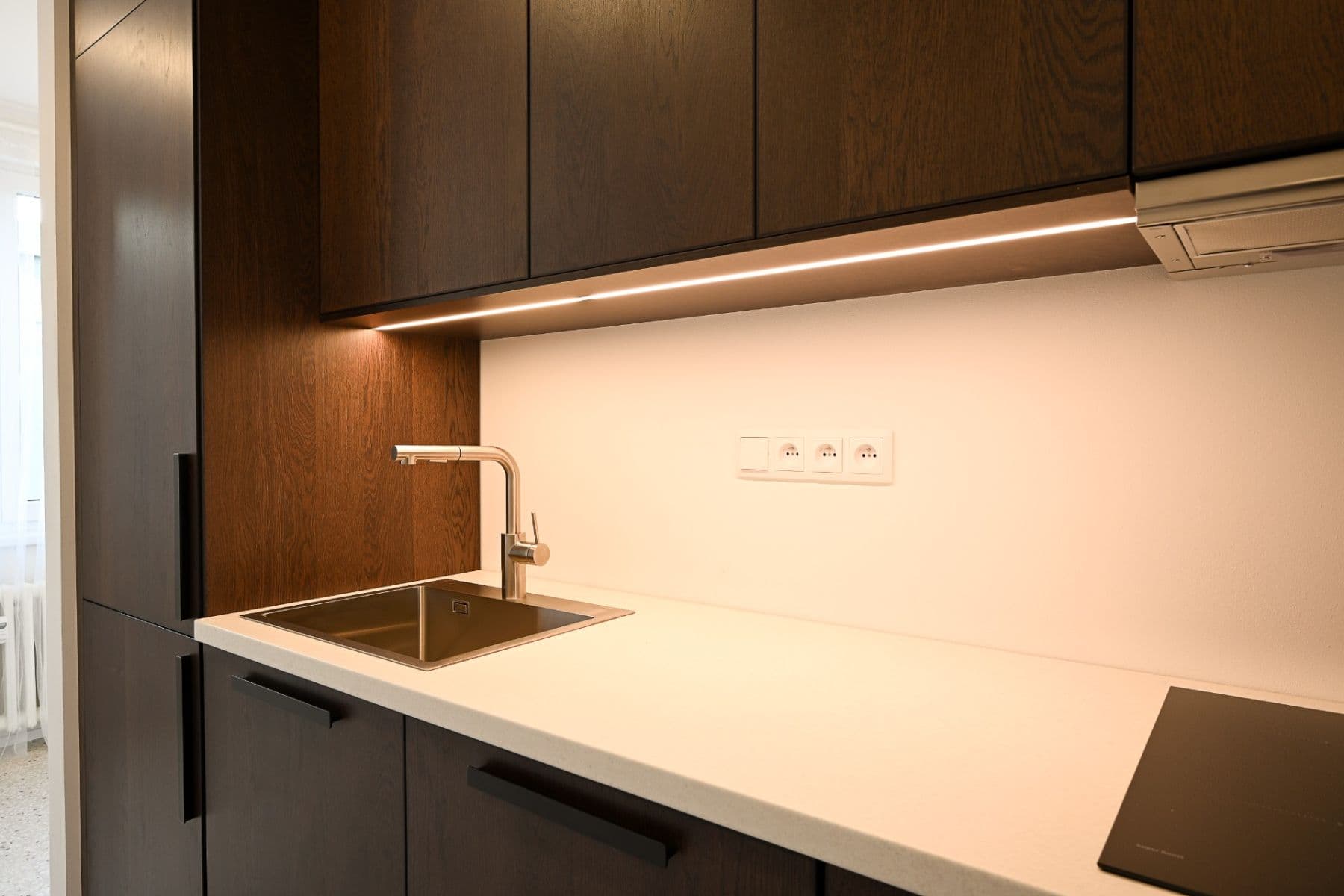 Predaj bytu 3-izbový 80 m², Nedašovská, Praha, Praha Predaj bytu 3-izbový 80 m², Nedašovská, Praha, Praha