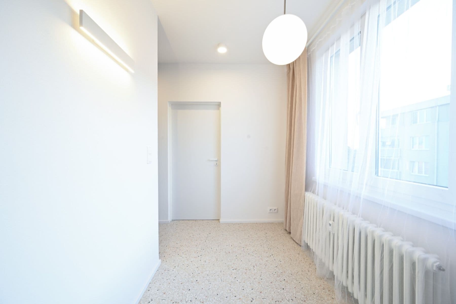 Predaj bytu 3-izbový 80 m², Nedašovská, Praha, Praha Predaj bytu 3-izbový 80 m², Nedašovská, Praha, Praha