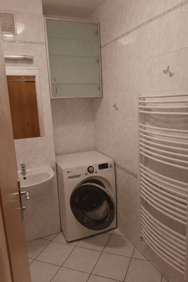 Predaj bytu 3-izbový 81 m², Okružní, Žďár nad Sázavou, Kraj Vysočina Predaj bytu 3-izbový 81 m², Okružní, Žďár nad Sázavou, Kraj Vysočina