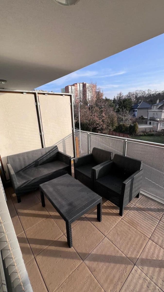 Prenájom bytu 2-izbový 50 m², Slévačská, Praha, Praha Prenájom bytu 2-izbový 50 m², Slévačská, Praha, Praha