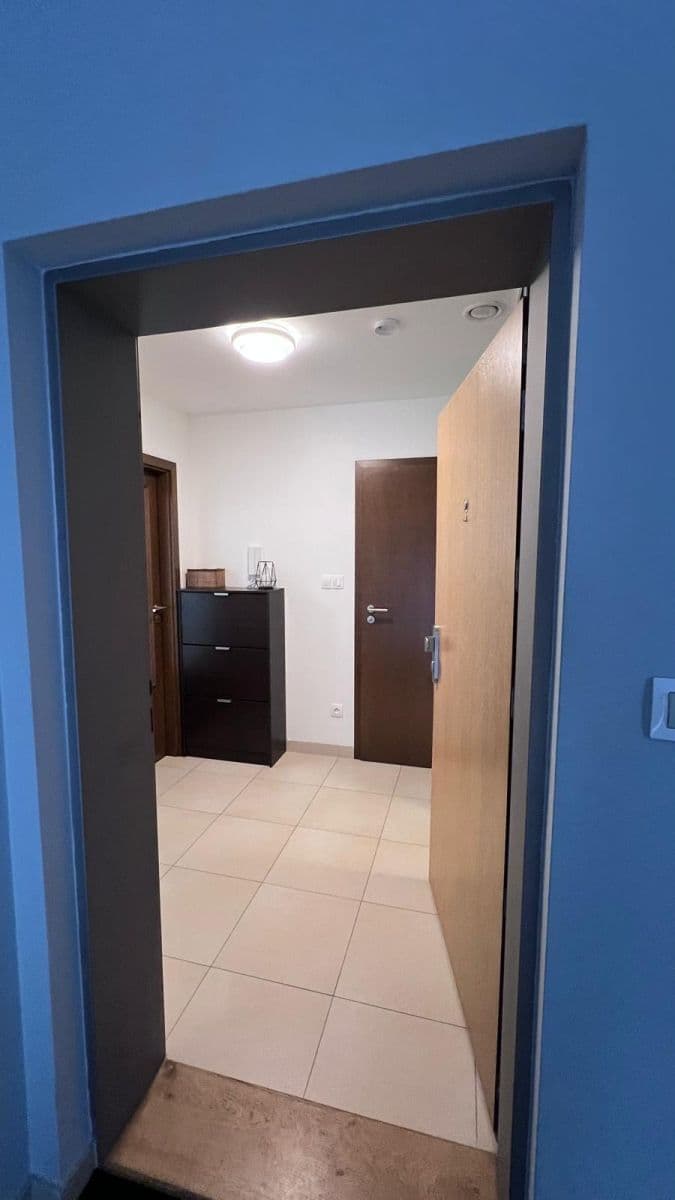 Prenájom bytu 2-izbový 50 m², Slévačská, Praha, Praha Prenájom bytu 2-izbový 50 m², Slévačská, Praha, Praha