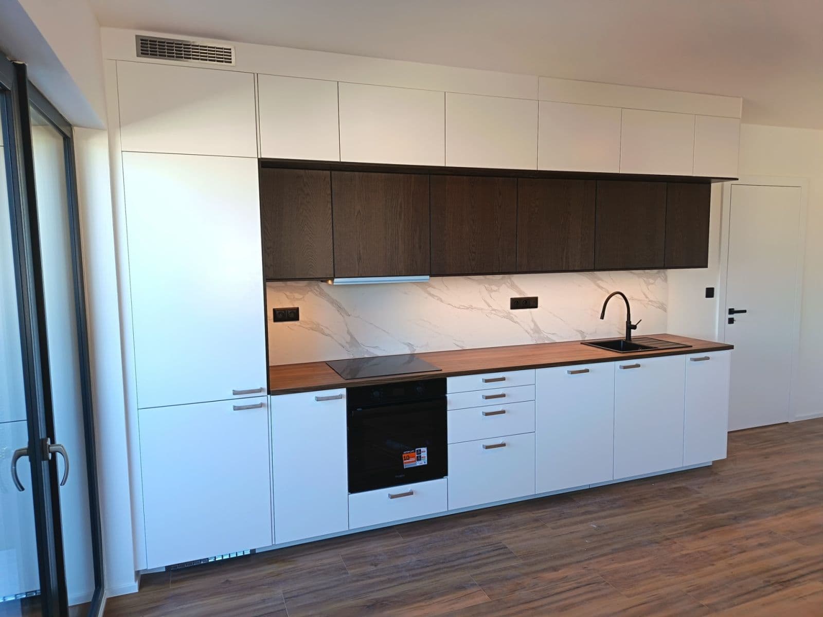 Prenájom bytu 2-izbový 50 m², Podedvorská, Praha, Praha Prenájom bytu 2-izbový 50 m², Podedvorská, Praha, Praha