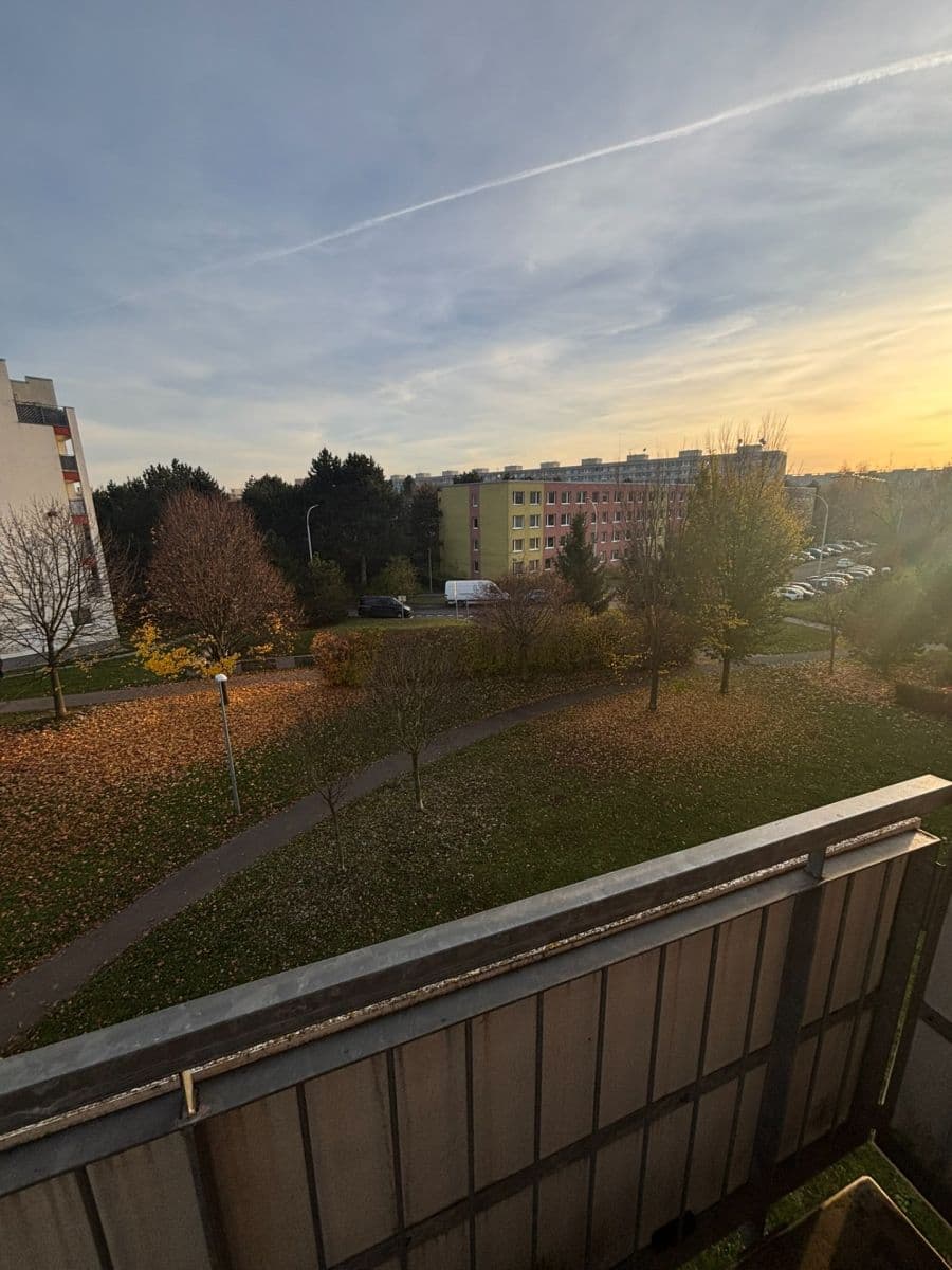 Prenájom bytu 2-izbový 52 m², Terezínská, Praha, Praha Prenájom bytu 2-izbový 52 m², Terezínská, Praha, Praha